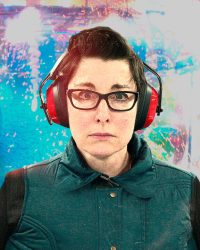 Sue Perkins: Hoàn Toàn Hợp Pháp