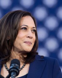 Ứng Viên Tổng Thống Kamala Harris